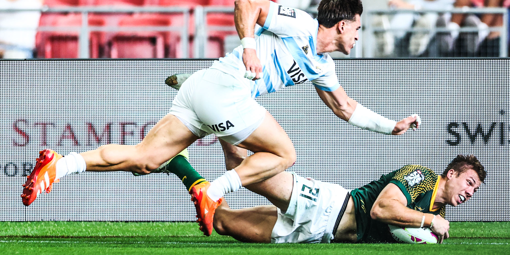 Zander Reynders seals the deal against Argentina.