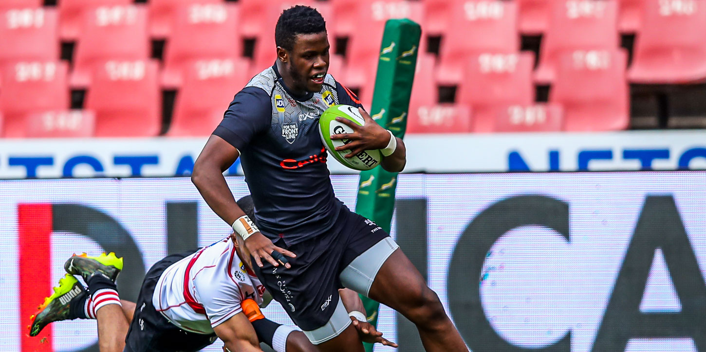 Aphelele Fassi is one of the Cell C Sharks' best attacking players.
