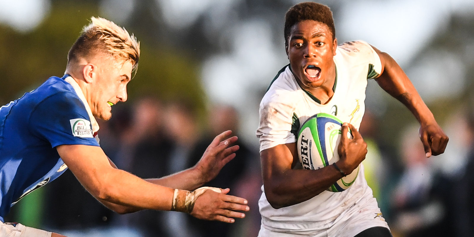 Manyike takes on the French defence for the SA Schools side in 2018