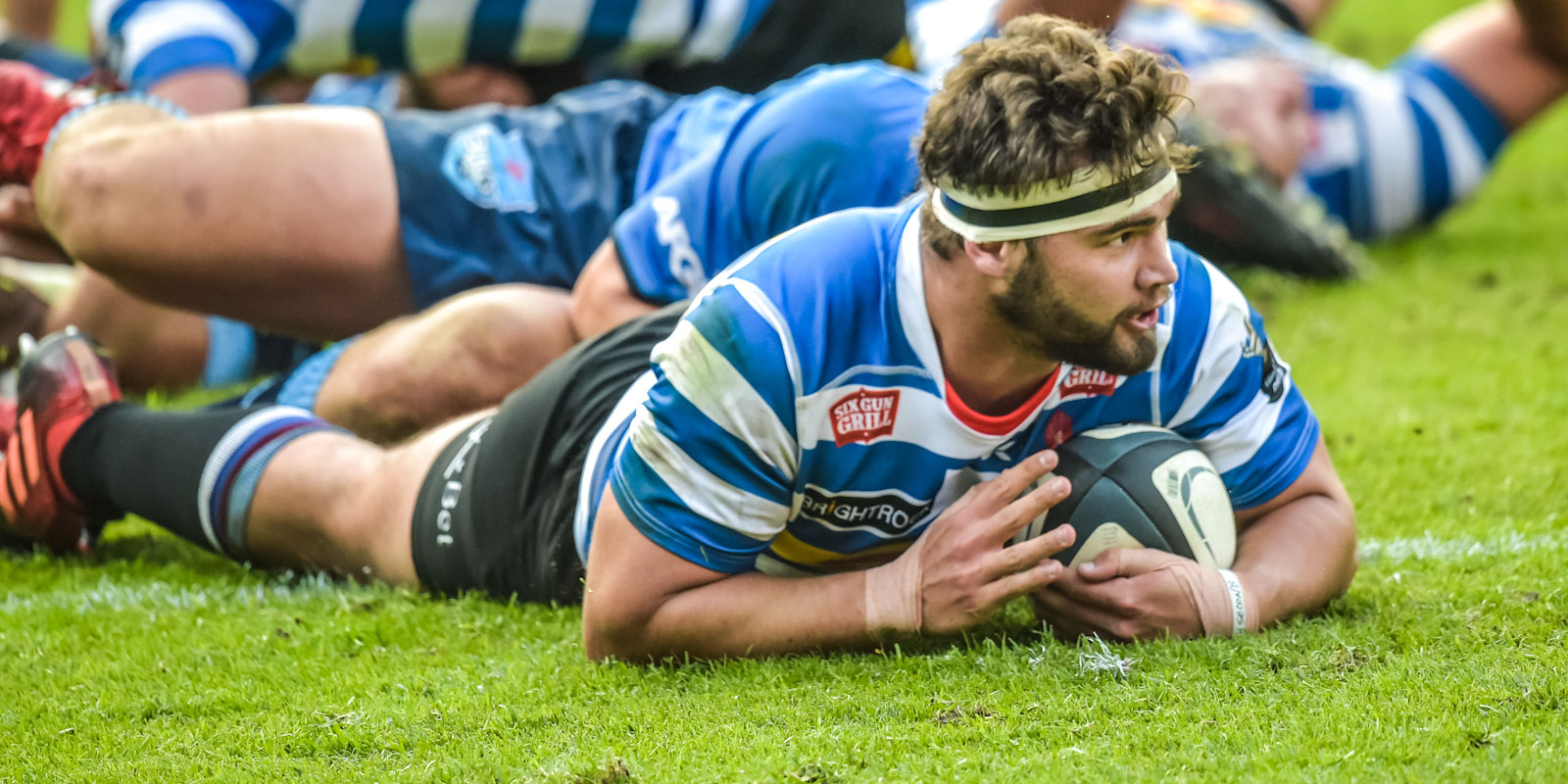 JJ Kotze goes over for one of his four tries at Loftus Versfeld.