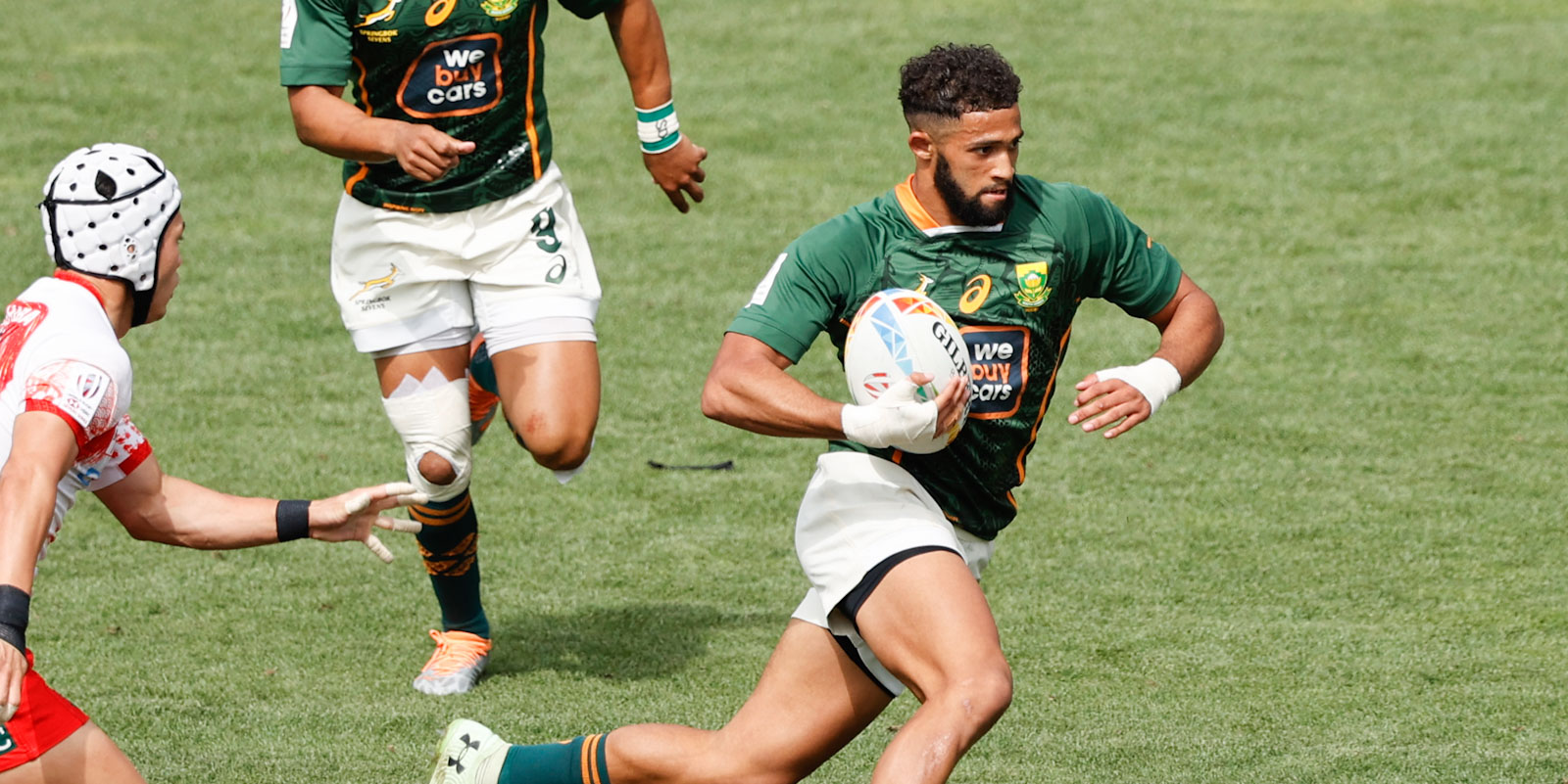 Dalvon Blood on his way to his third try against Japan.