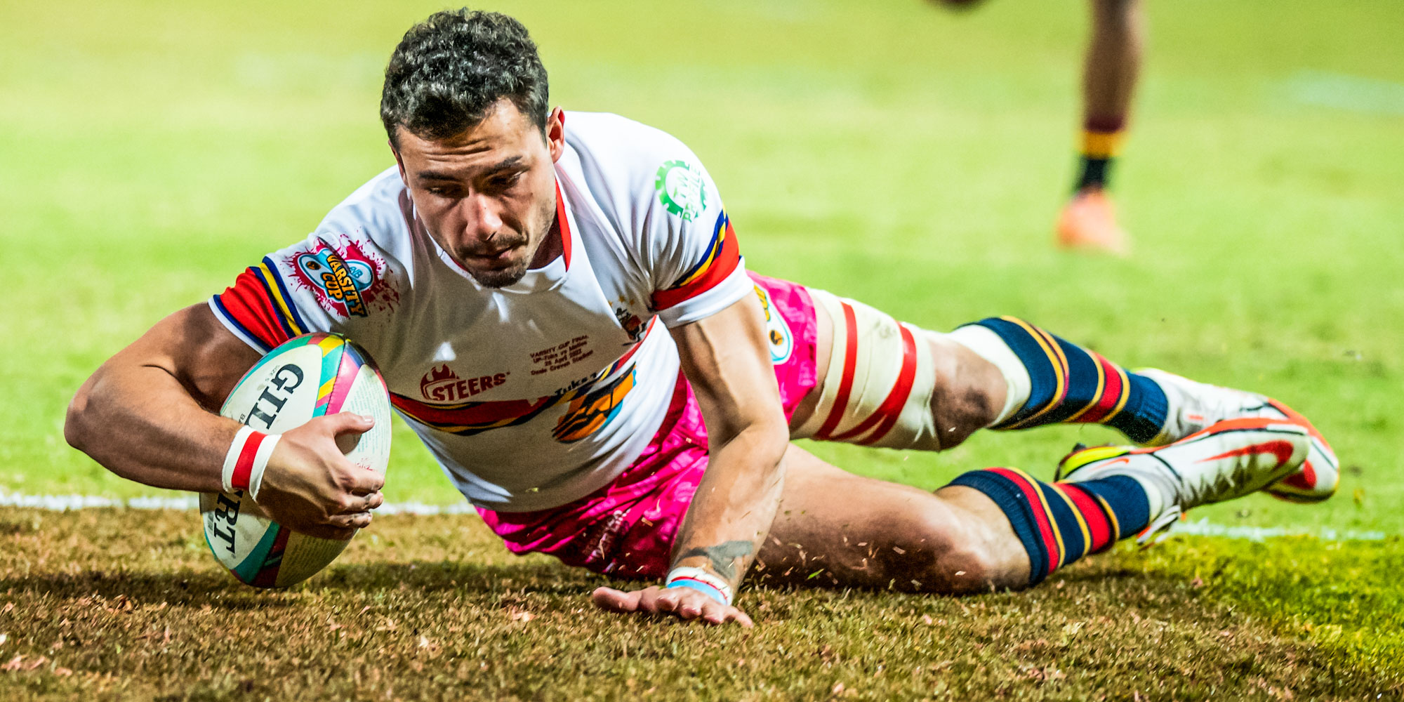 Bernard van der Linde scored two of Tuks' four tries in the FNB Varsity Cup final in Stellenbosch.