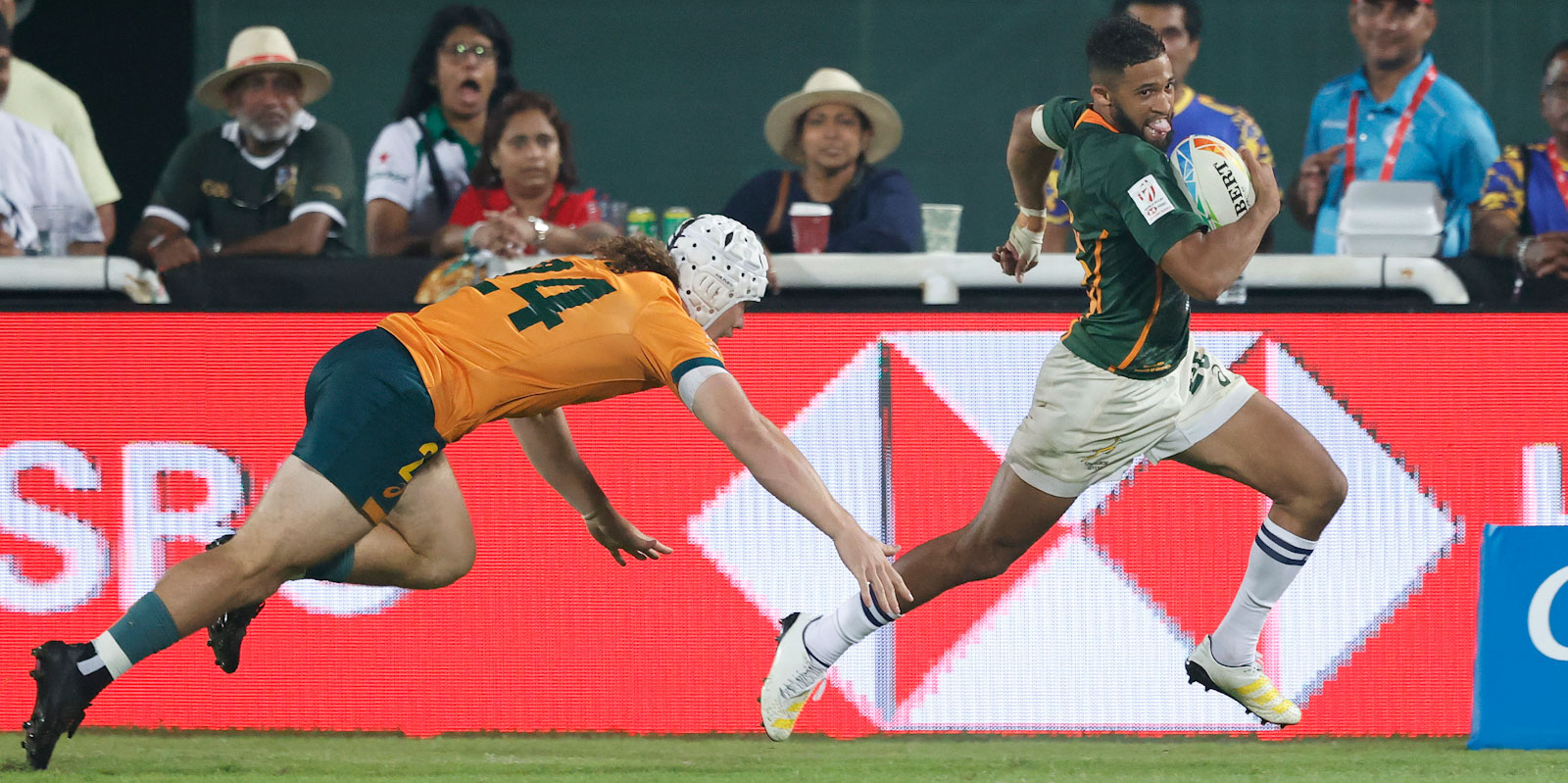 Dalvon Blood scored the decisive try against Australia.