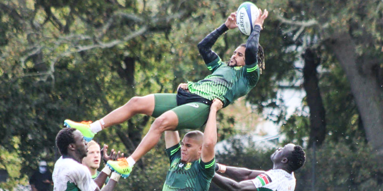 Selvyn Davids shows off his aerial skills.