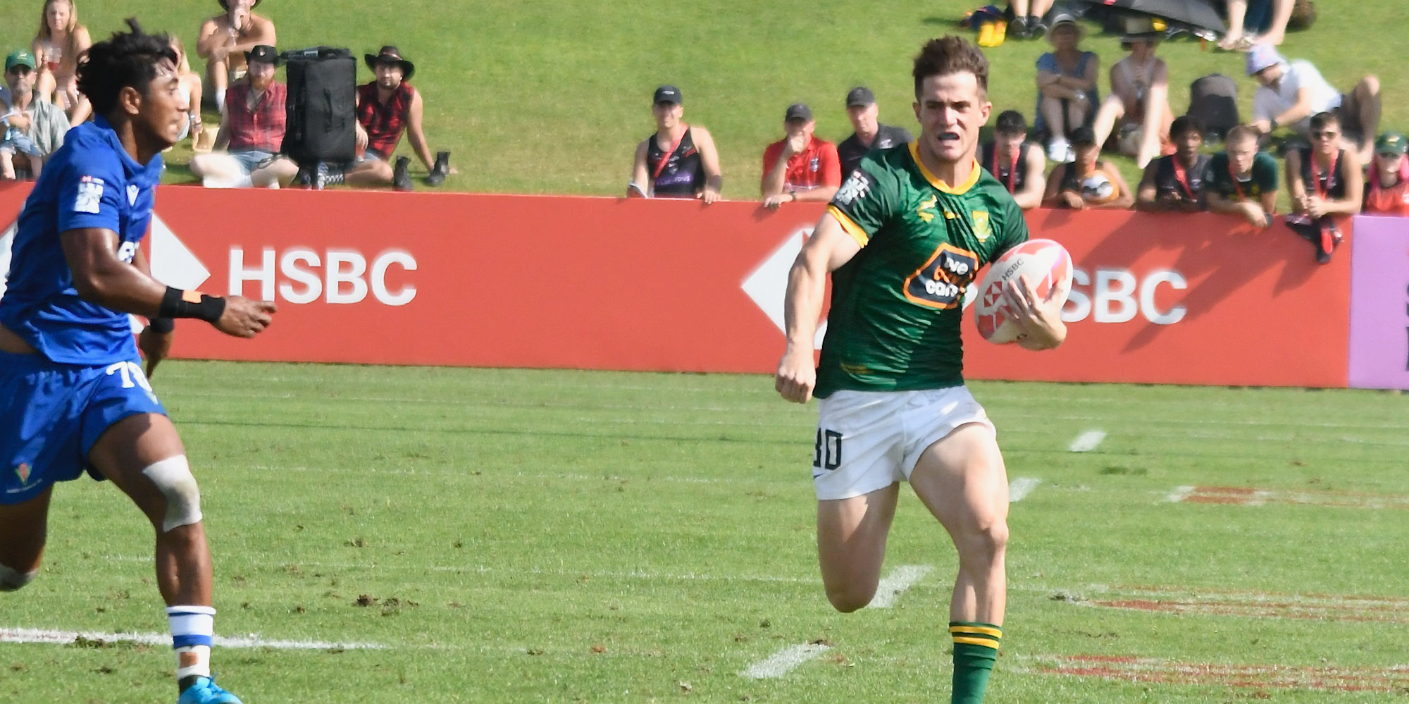 Quewin Nortje on the run at the Dubai Sevens