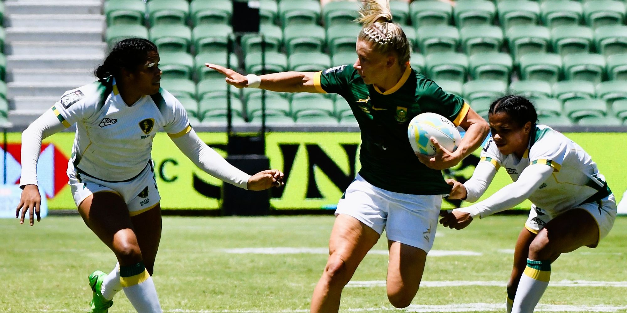 Nadine Roos in action against Brazil at the HSBC SVNS Perth in January 2024.
