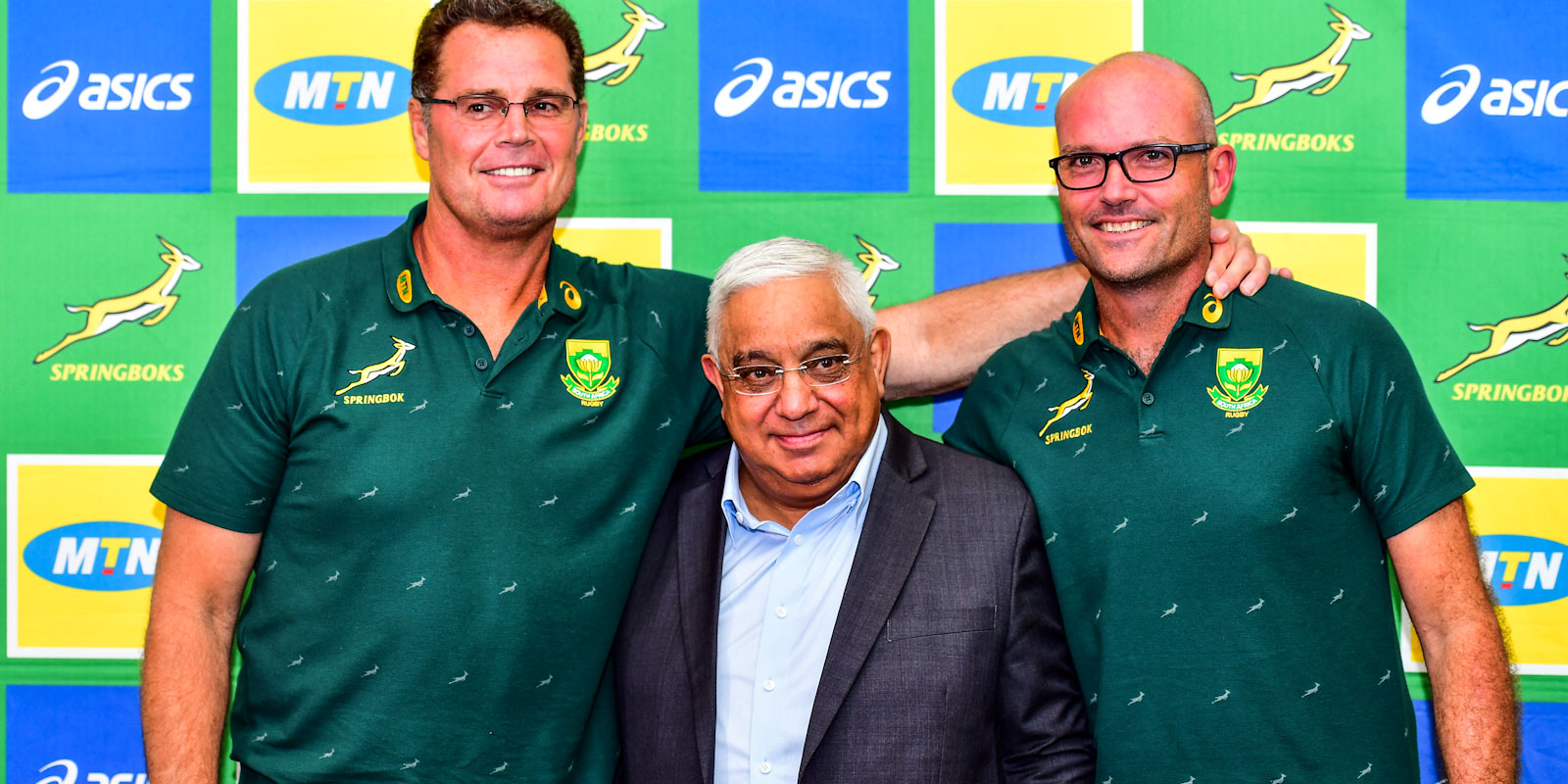 Mr Mark Alexander flanked by Rassie Erasmus (Director of Rugby) and Jacques Nienaber (Springbok head coach)
