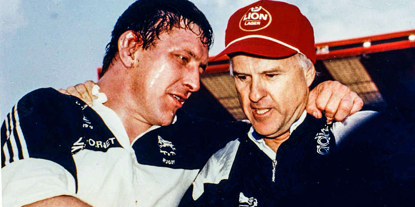 Ian McIntosh with Wahl Bartmann after the Currie Cup final in 1992.